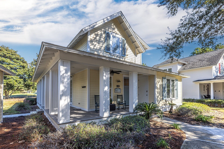 Exterior & Views 2, 1364 Laurel Grove 3 Bedroom Home by RedAwning, Walton
