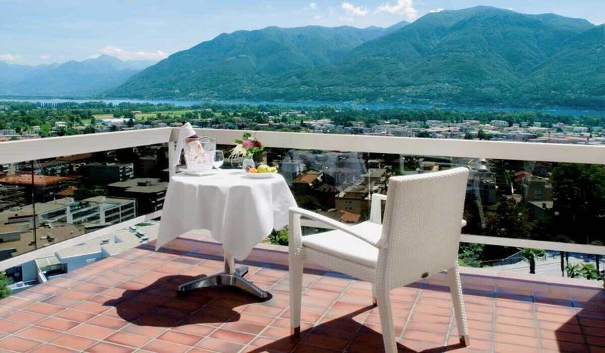 Others 4, Hotel Ascona, Locarno