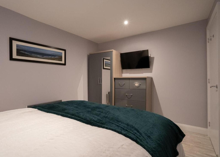 Bedroom 3, Indigo Apartment - Beautiful 1-bed in Ballycastle, Causeway Coast and Glens