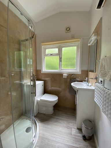 Bathroom, Baillie Chalet on Reelig Estate, Highland