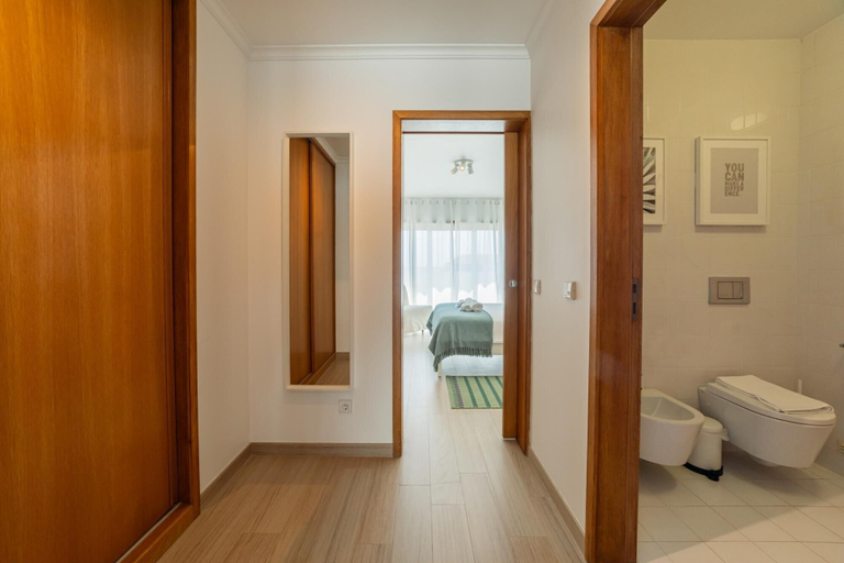 Room 2, Rooftop Stylish by Homing, Porto