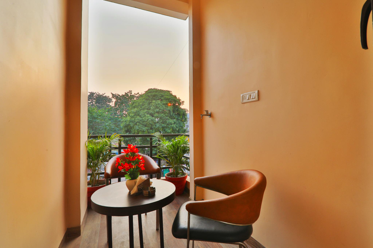 Interior view 2, hotel Gulmohar Inn, Lucknow