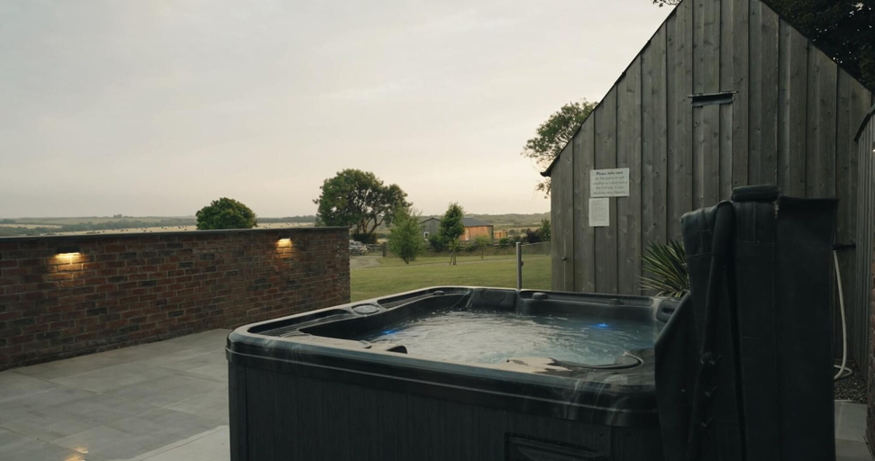 Sport & Beauty, Hollywood Vibes in Pembrokeshire, Pembrokeshire