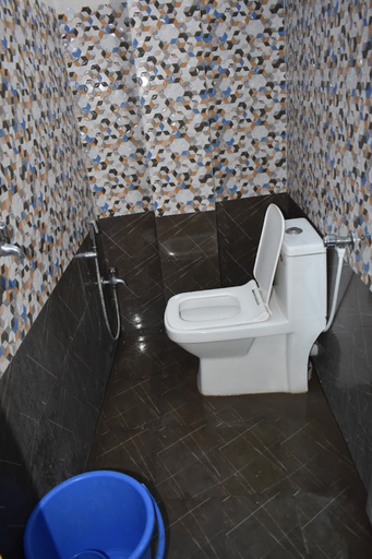 Bathroom 5, Hotel Meridian Murshidabad, Murshidabad