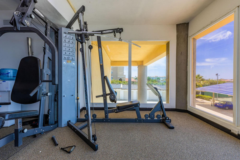 Others 5, 2BR 3BA Condo on Eagle Beach w Amazing Amenities