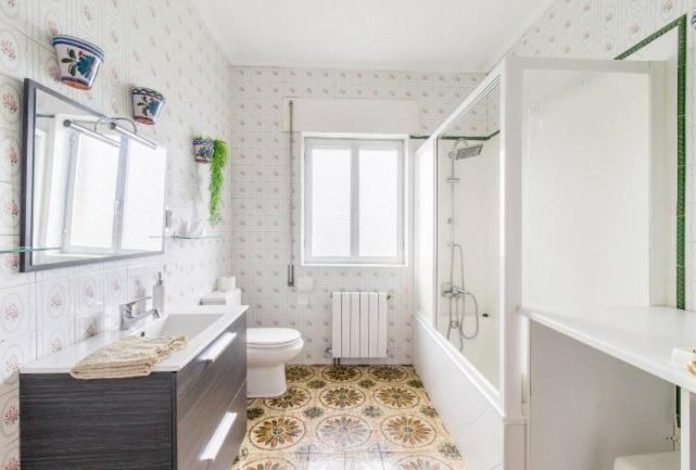 Bathroom, CASA FINCA LA GARITA, Cantabria