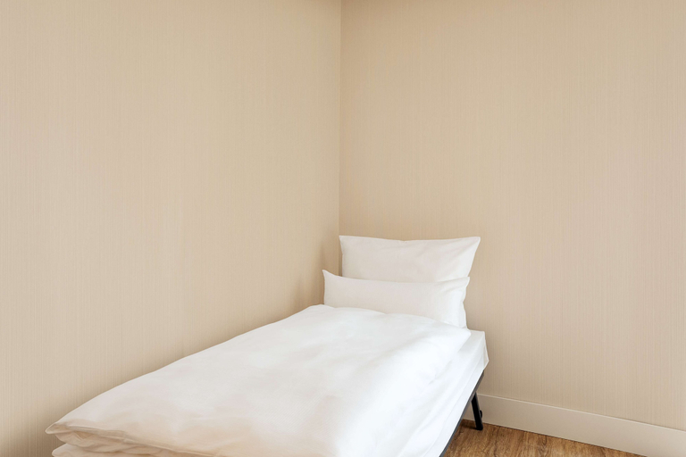 Bedroom 3, NH Amsterdam Schiller, Amsterdam