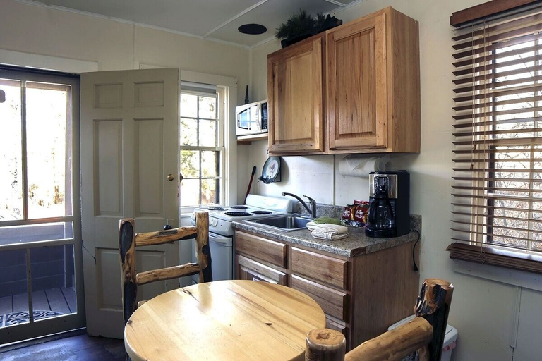 Others 3, Triple R Cottages: 7 1 Bedroom Cabin, Larimer