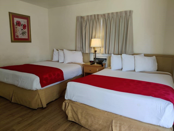 Bedroom 3, Crown Inn, Broward
