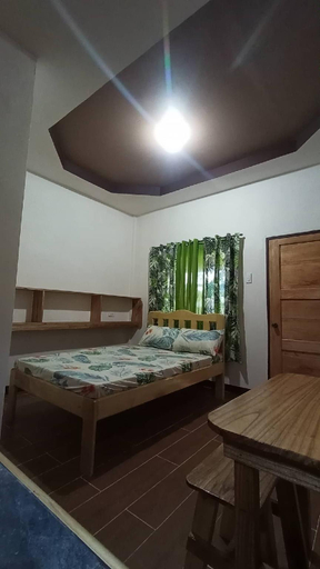 Others 5, Whisley's Guesthouse, Siquijor