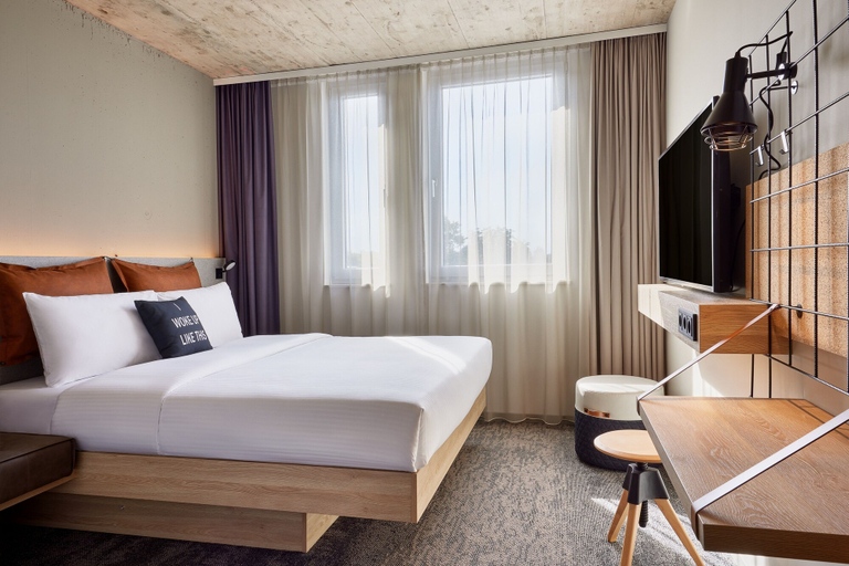 Bedroom 5, Moxy Karlsruhe, Karlsruhe