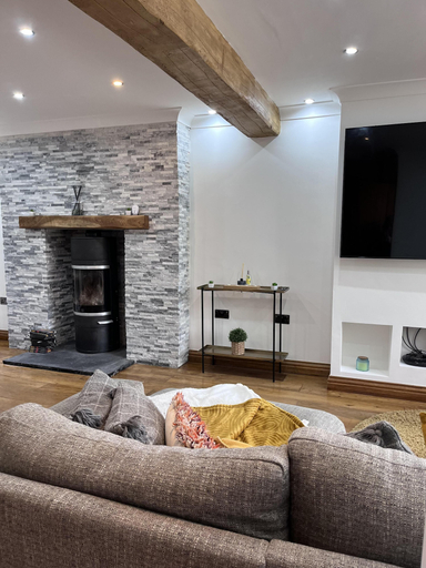 Others 4, Modern Newly Renovated 3 Story House in Ebbw Vale, Blaenau Gwent