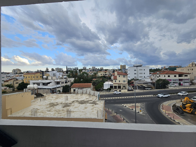 Exterior & Views, Stunning 1-bed Apartment in Aglantzia