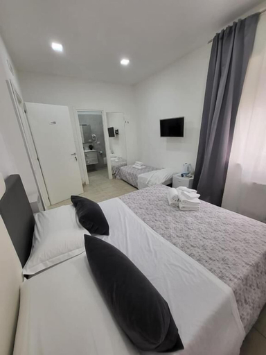 Bedroom 3, New era Rooms, Napoli