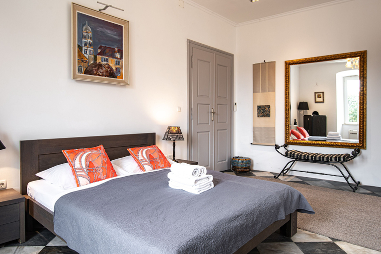 Bedroom 2, Secret Garden by DuHomes, Dubrovnik