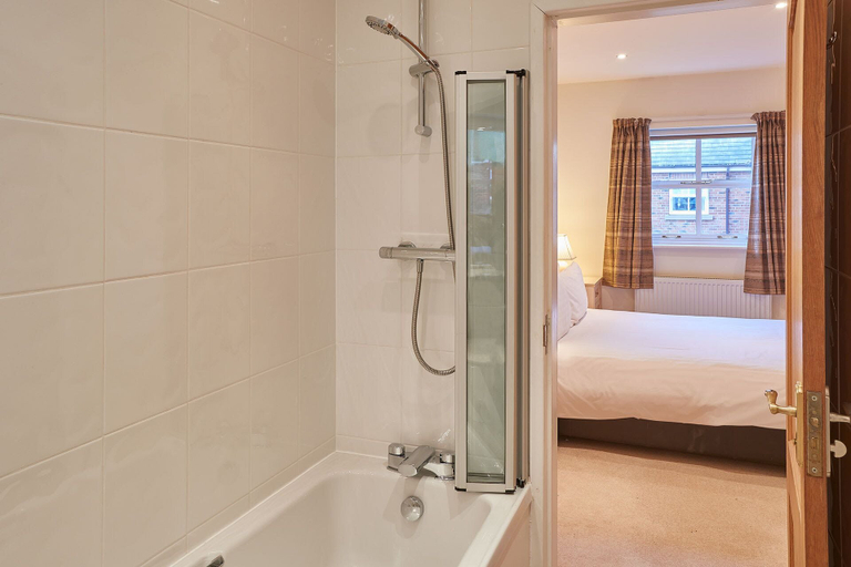 Bathroom 2, Host Stay The Stable, North Yorkshire