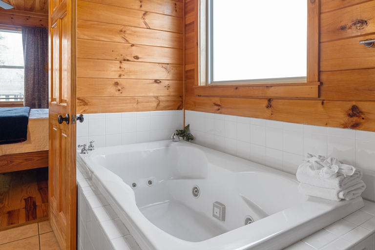 Bathroom 4, Smoky Mountain Lodge 6 Bedroom Cabin by RedAwning, Sevier