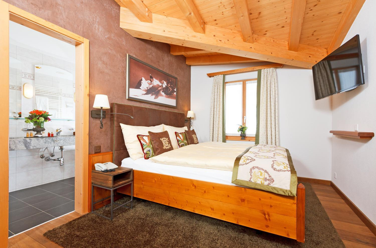 Bedroom 4, Eiger Mürren Swiss Quality Hotel, Interlaken