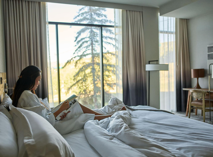 Bedroom 4, Viewline Resort Snowmass, Autograph Collection, Pitkin