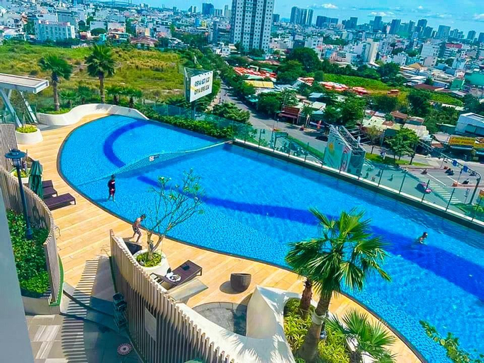 Apartment with 2 bedrooms, 2 toilets, District 7