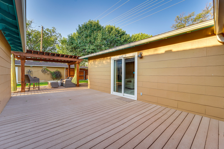 Exterior & Views 2, Lovely Lubbock Home w/ Furnished Deck & Grill, Lubbock