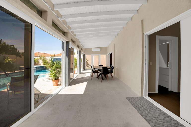 Others 5, Villa Blue Topaz - Oasis With Pool Hot tub Sauna