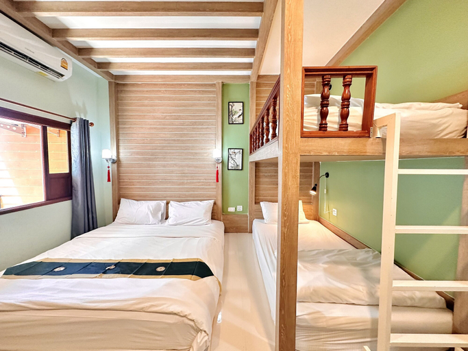 Bedroom 4, The Luna Hostel, Phuket Island