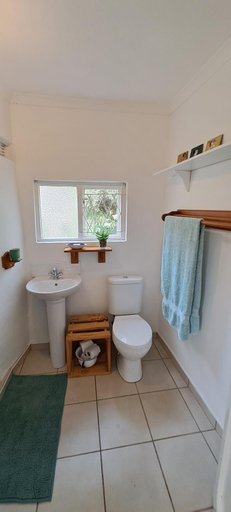 Bathroom, The Centre Circle, Umgungundlovu