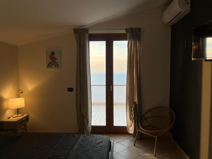 Villa Kiru, Vibo Valentia
