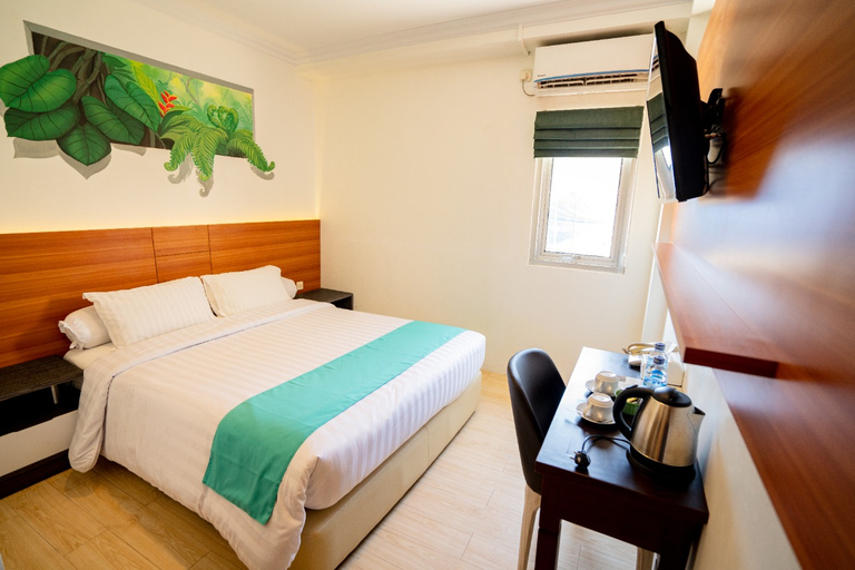 Front One Green Boutique Hotel Abepura Room Type - Superior Queen Bed