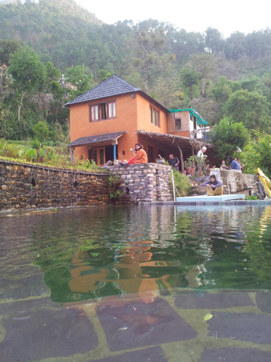 Exterior view 2, Shivanandi River Lodge, Chamoli