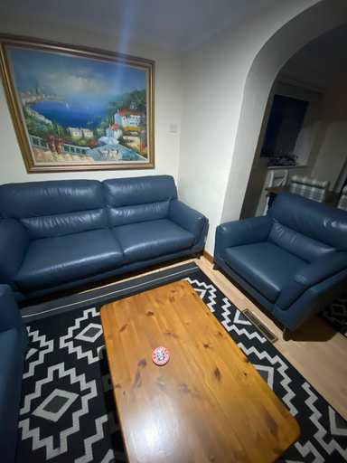 Others 3, Stunning 1-bed Apartment in Bracknell, Bracknell Forest