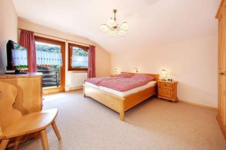 Room 3, Ferienhaus Balsbergblick, Traunstein