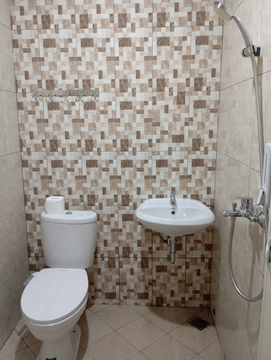 Bathroom 3