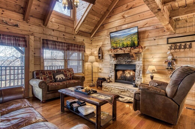 Others 5, A Place In Time 2 Bedroom Cabin by RedAwning, Sevier