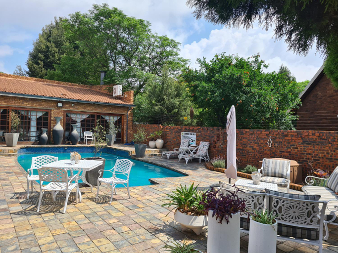 Sport & Beauty 5, Royal Villa Guesthouse, Ekurhuleni