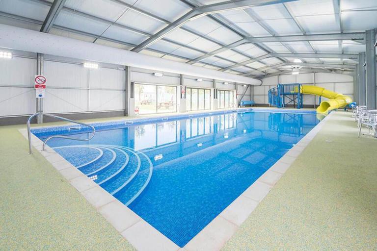 Pool 4, 2br-sleeps6-wifi-freeparking-holidaypark, Essex