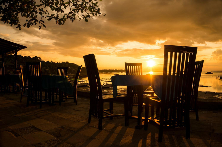 Food & Drinks 5, Bungalow No 7, Klungkung