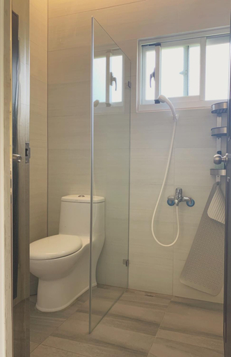 Bathroom 2, Chih Cha Jyu, Miaoli