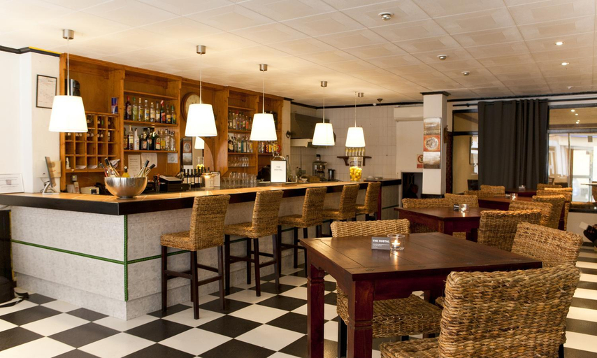 Others 2, The Hostal Tierramar, Baleares
