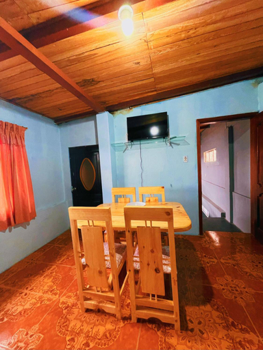 Others 4, Casa hospedaje Puyo, Pastaza