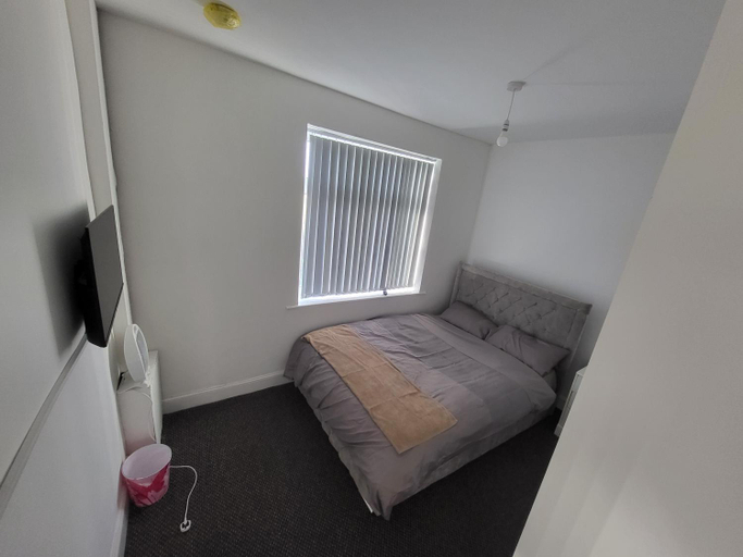 Others 3, Hutton Lodge, Middlesbrough