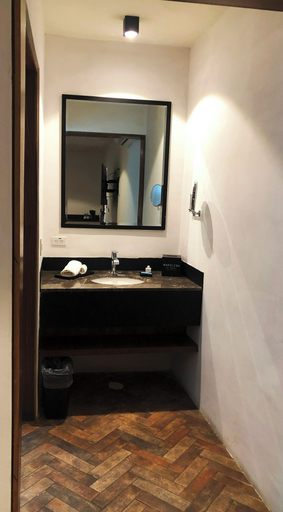 Bathroom 3, Hotel Marielena, Cuatrociénegas