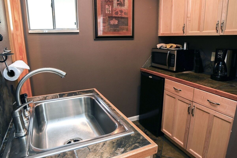 Private kitchen, Fawn Valley Inn: 255 1 Bedroom Condo, Larimer