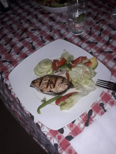 Food & Drinks 5, Magharibi House, Kaskazini 'A'