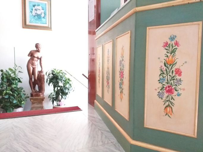 Hotel Bologna, Florence
