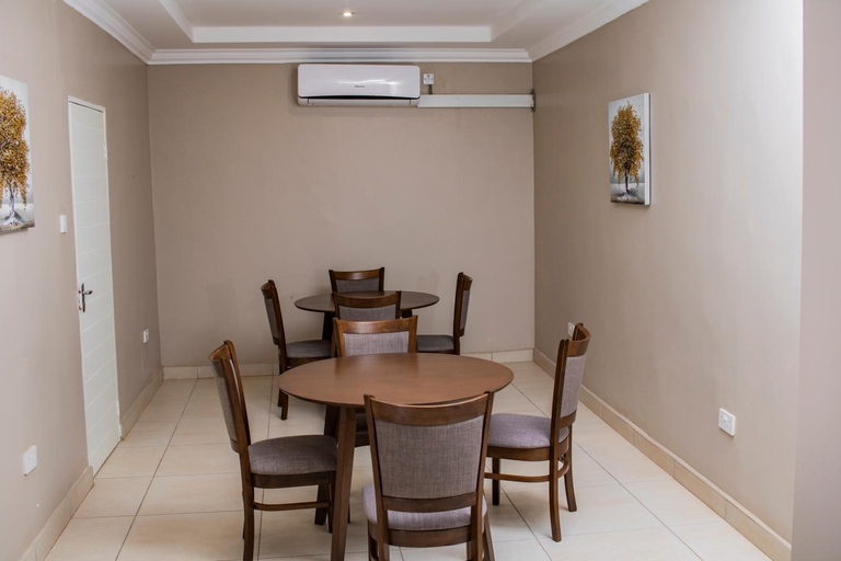 Others 5, Pahotela Bed and Breakfast, Palapye