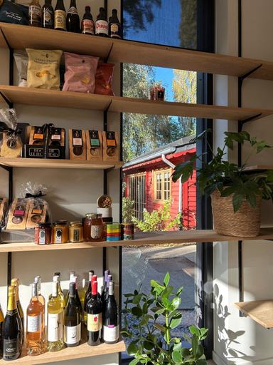 Food & Drinks 4, Cabanes avec jacuzzi les pieds dans la vignes, Brabant Wallon