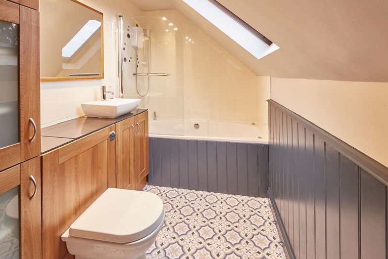 Bathroom, Host Stay Great Habton Cottage, North Yorkshire