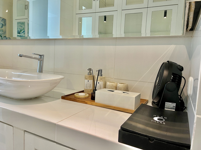 Bathroom 5, Moon Villas Umalas, Badung